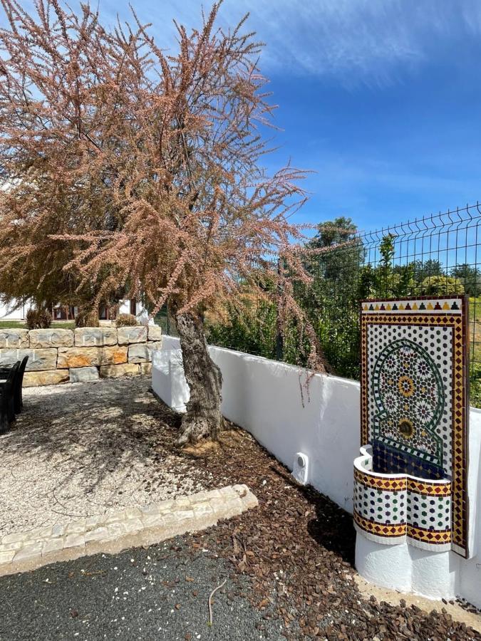 Bed and Breakfast Entrecolinas Paderne  Exterior foto