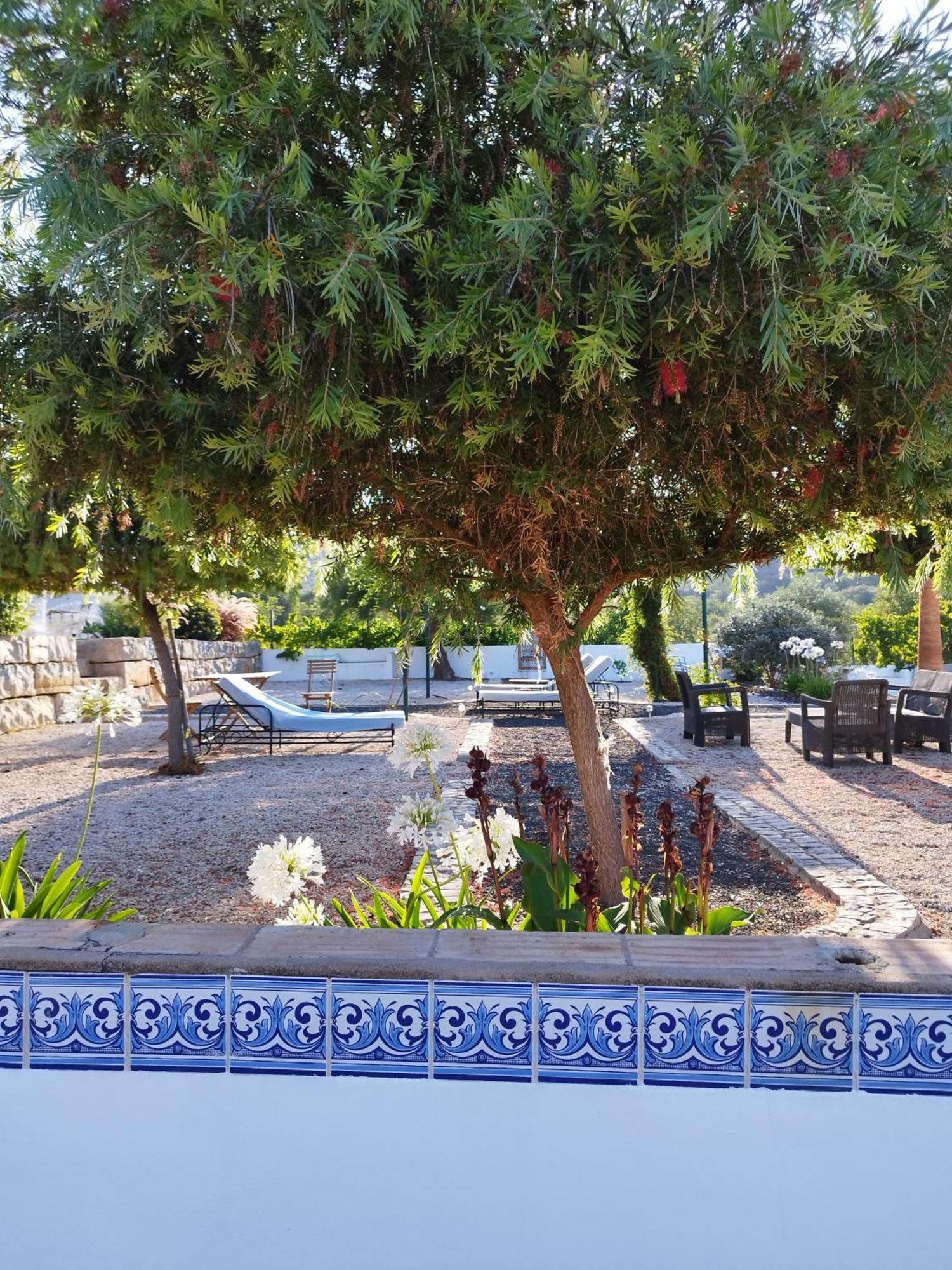 Bed and Breakfast Entrecolinas Paderne  Exterior foto
