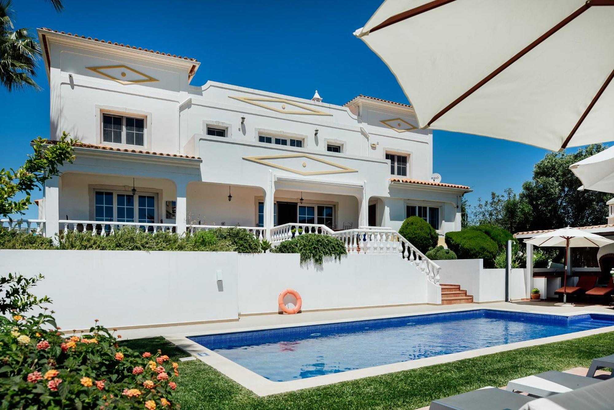 Bed and Breakfast Entrecolinas Paderne  Exterior foto
