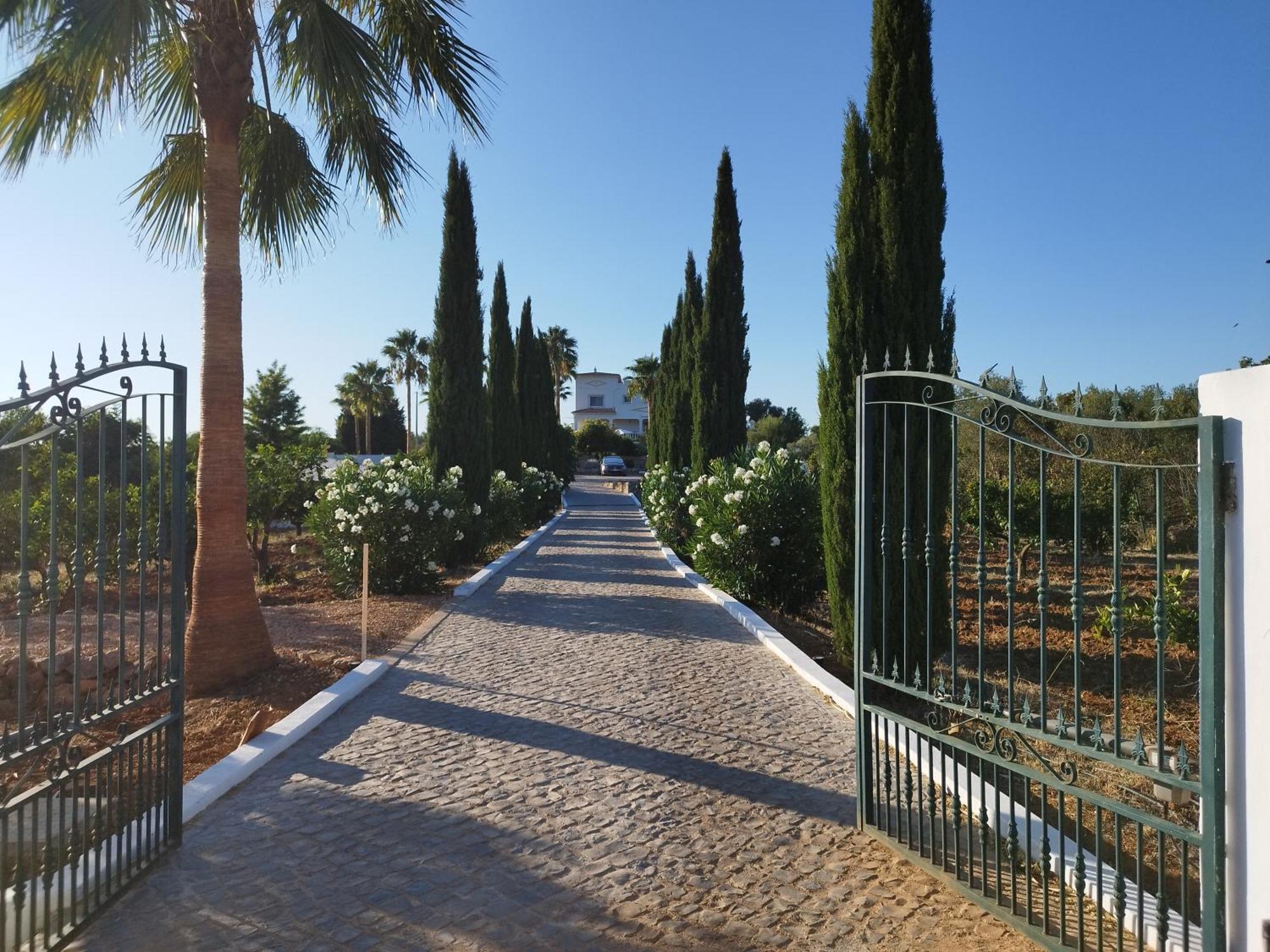 Bed and Breakfast Entrecolinas Paderne  Exterior foto