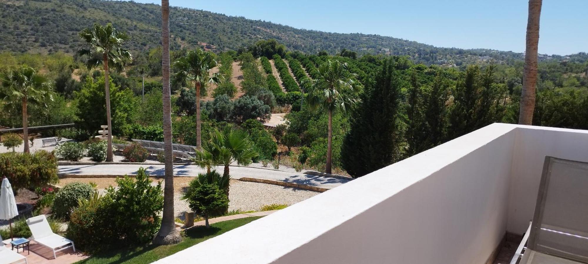 Bed and Breakfast Entrecolinas Paderne  Exterior foto
